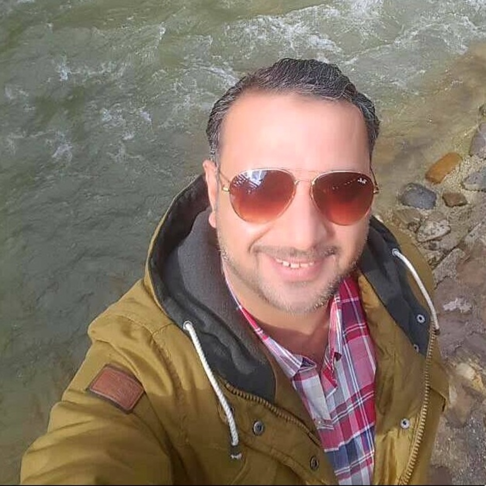 Meet your Posher, Hamdan